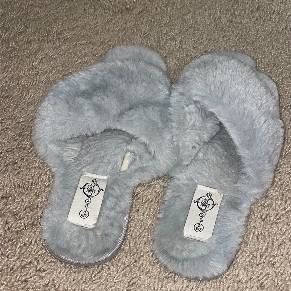 Gray Fur Slippers - Picture 5 of 5